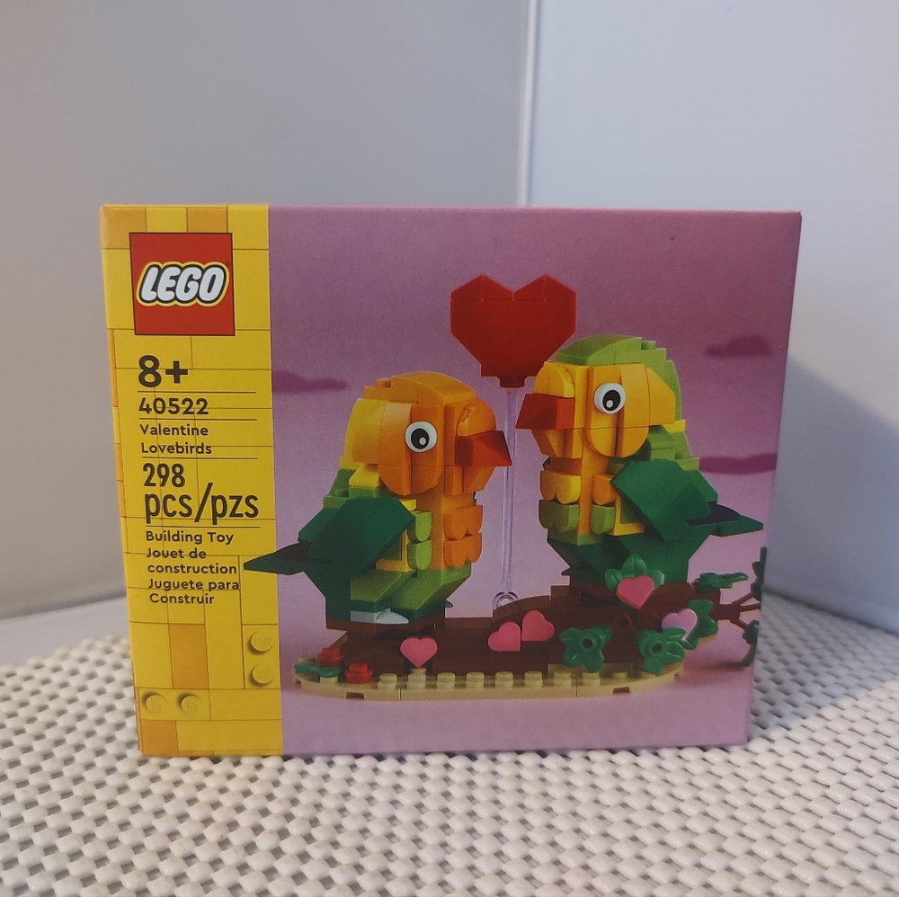 Lego 40522 Valentine Lovebirds NWT Building Toy Set